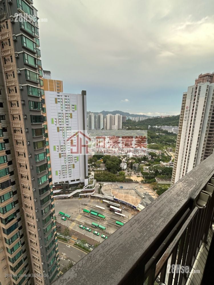 御皇庭 售盘 4 房 , 2 浴室 695 平方尺