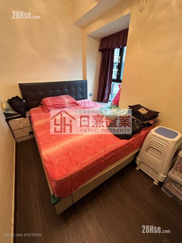 御皇庭 售盘 4 房 , 2 浴室 695 平方尺