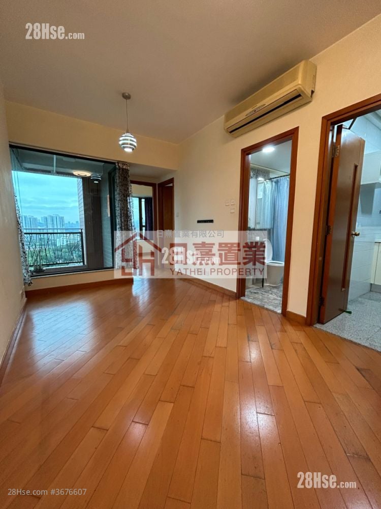 Noble Hill Sell 2 Bedrooms , 1 Bathroom 442 ft²