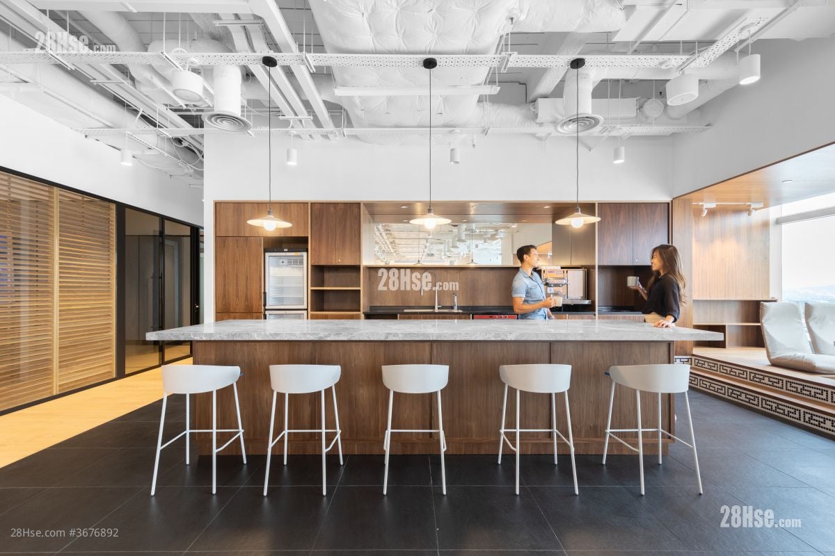 Hysan Place Rental 32,863 ft²