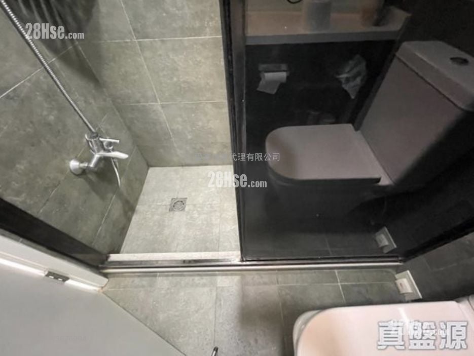 新都城 租盘 2 房 , 1 浴室 406 平方尺