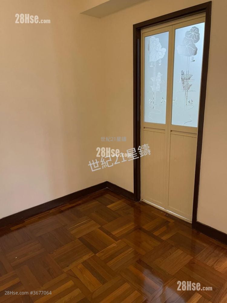 Chi Fu Fa Yuen Sell 588 ft²