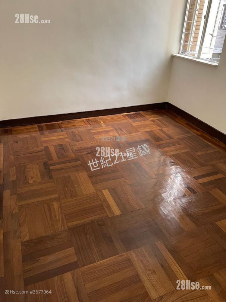 Chi Fu Fa Yuen Sell 588 ft²