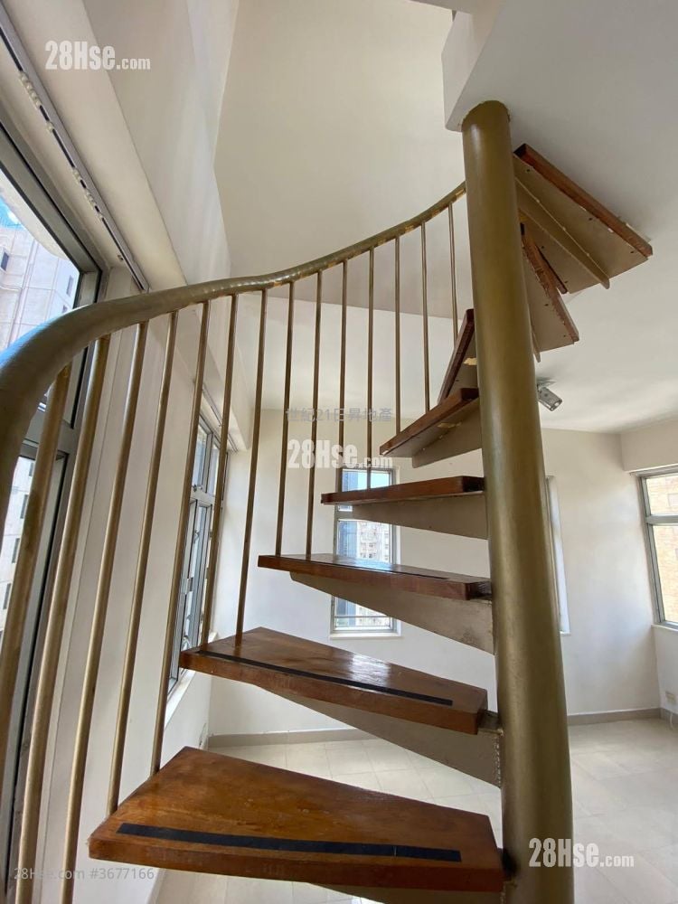 Wilson Court Sell 1 Bedroom , 1 Bathroom 439 ft²