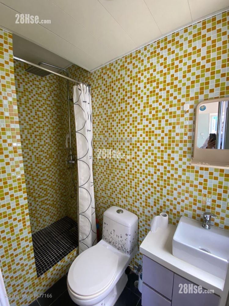 Wilson Court Sell 1 Bedroom , 1 Bathroom 439 ft²