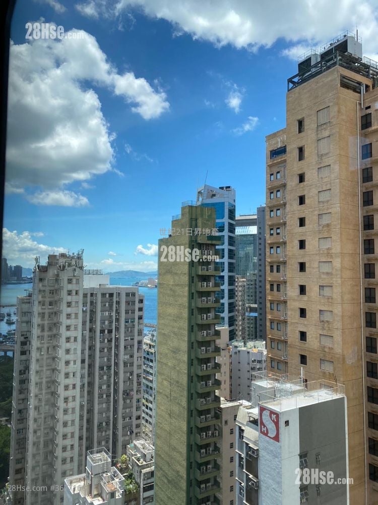 Wilson Court Sell 1 Bedroom , 1 Bathroom 439 ft²