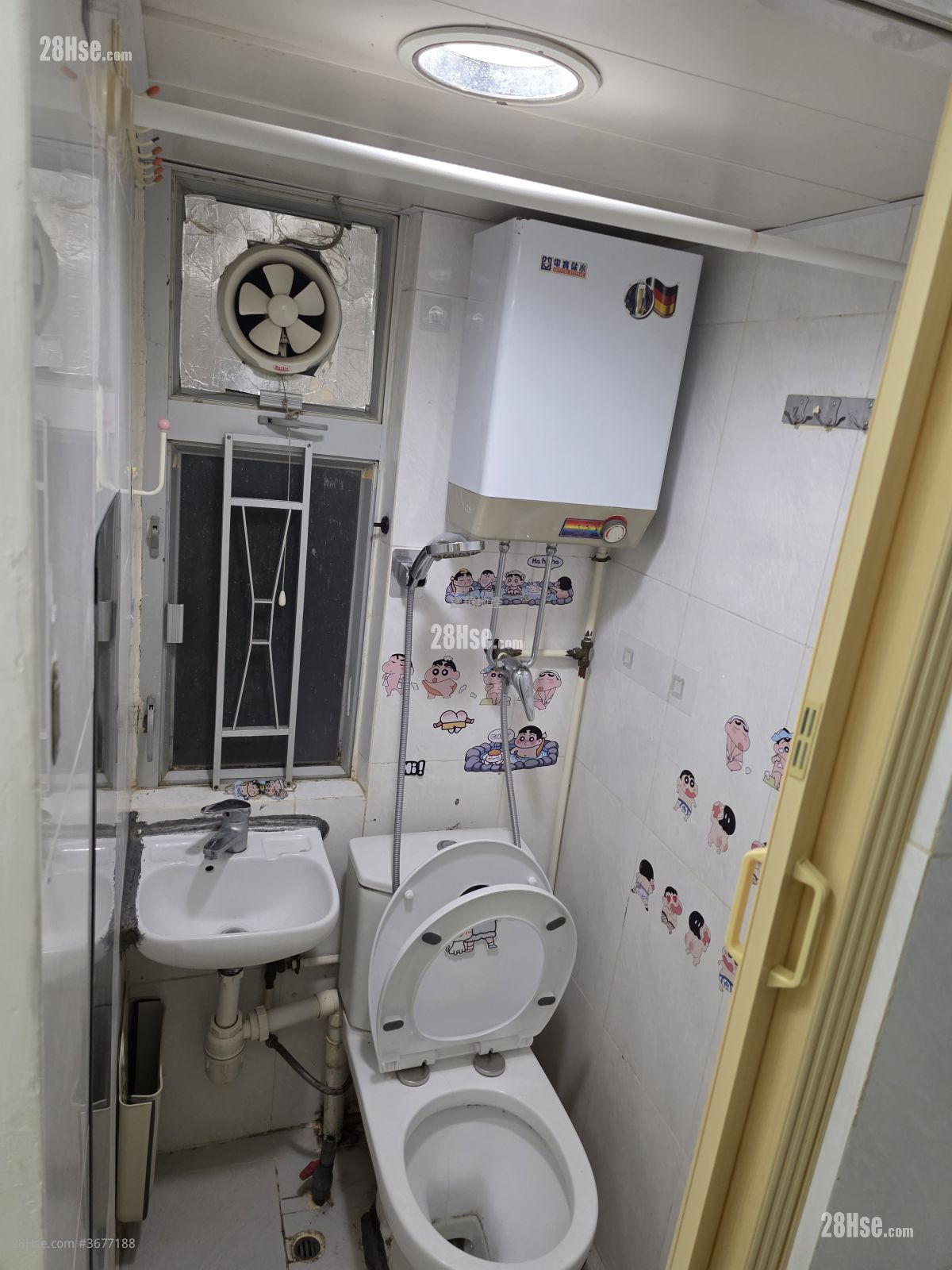 永隆大厦 售盘 3 房 , 3 浴室 385 平方尺