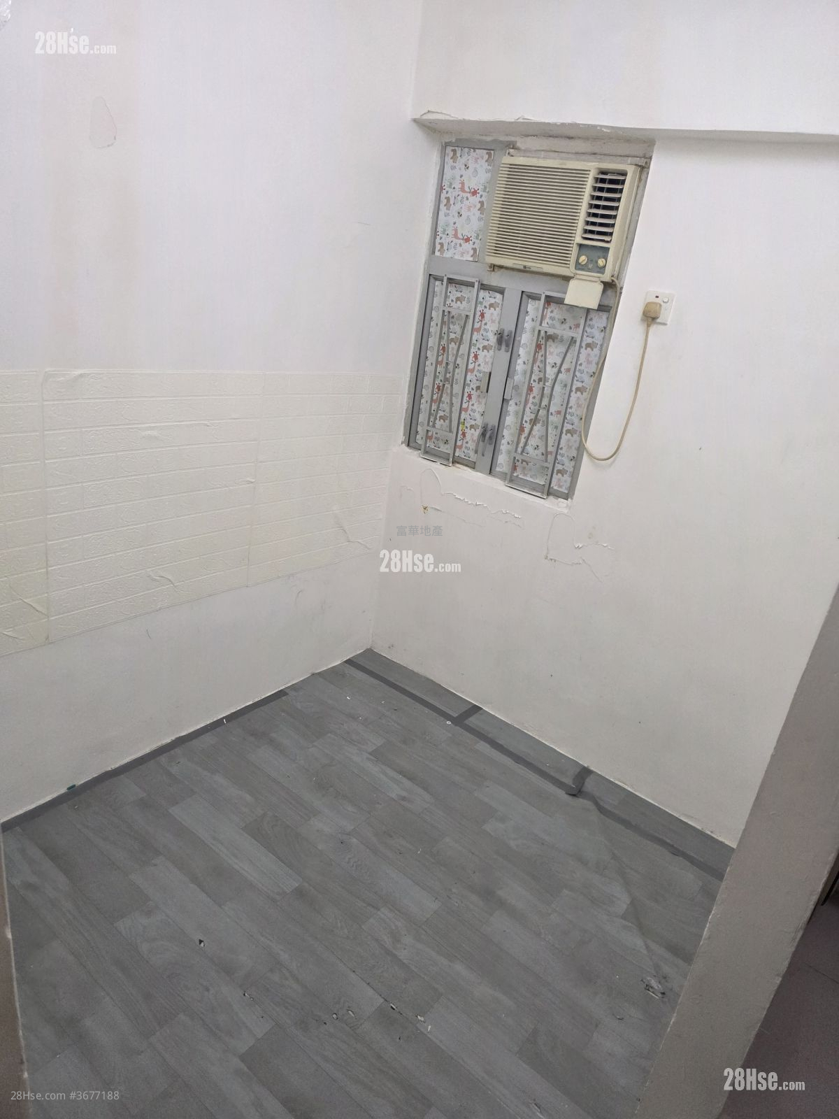 永隆大厦 售盘 3 房 , 3 浴室 385 平方尺