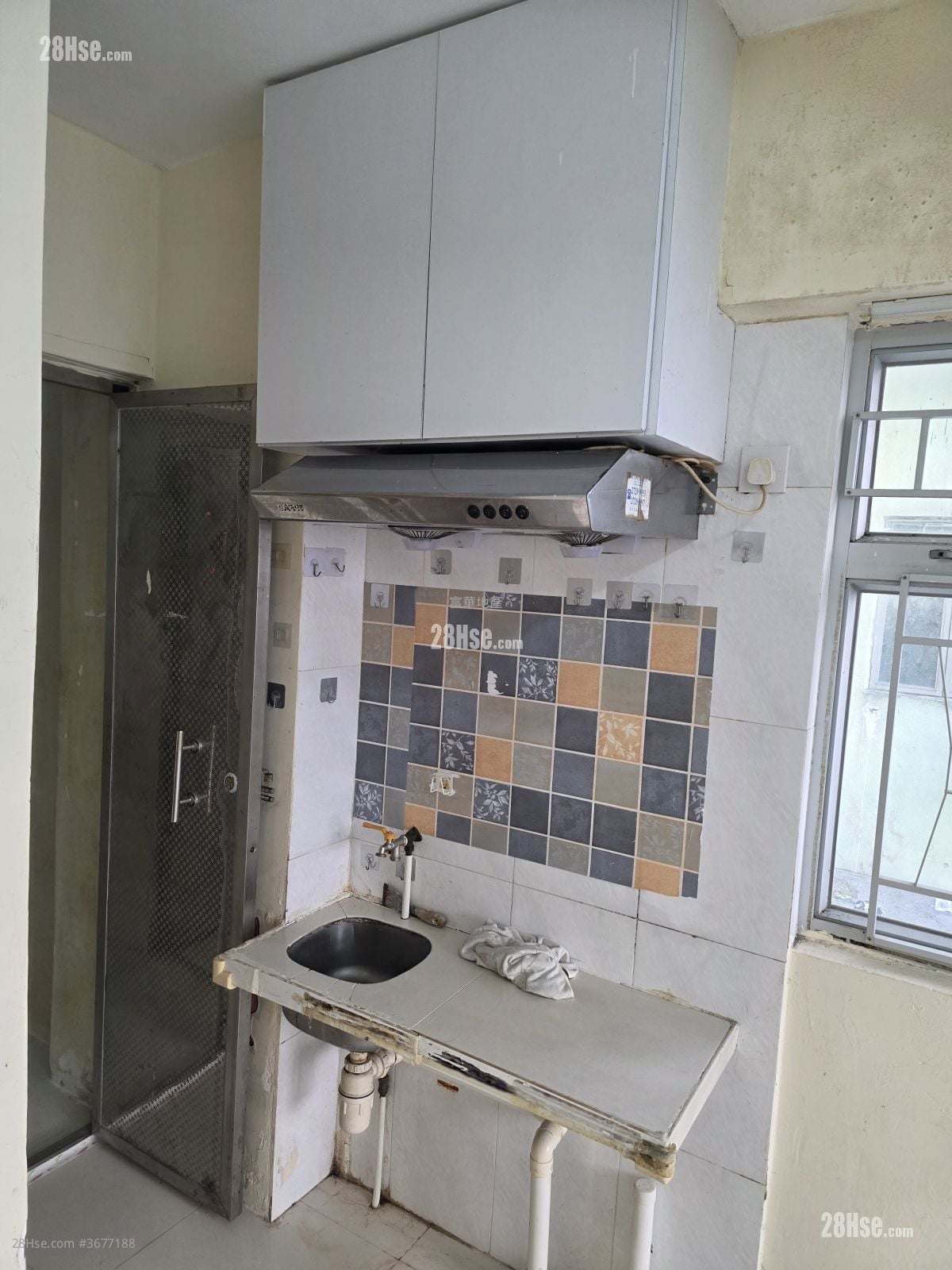 永隆大厦 售盘 3 房 , 3 浴室 385 平方尺