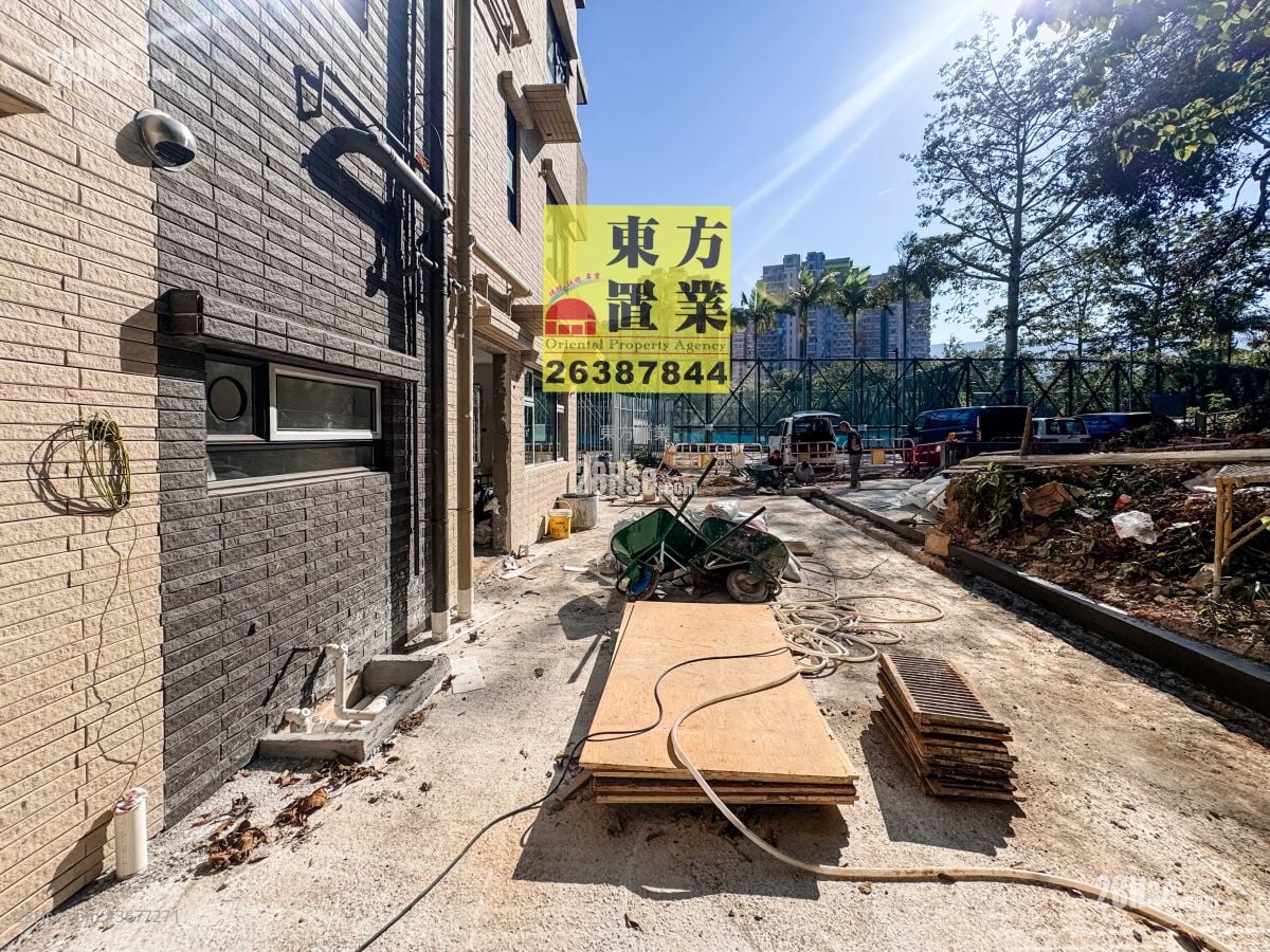 Village Sell 2 Bedrooms , 1 Bathroom 435 ft²