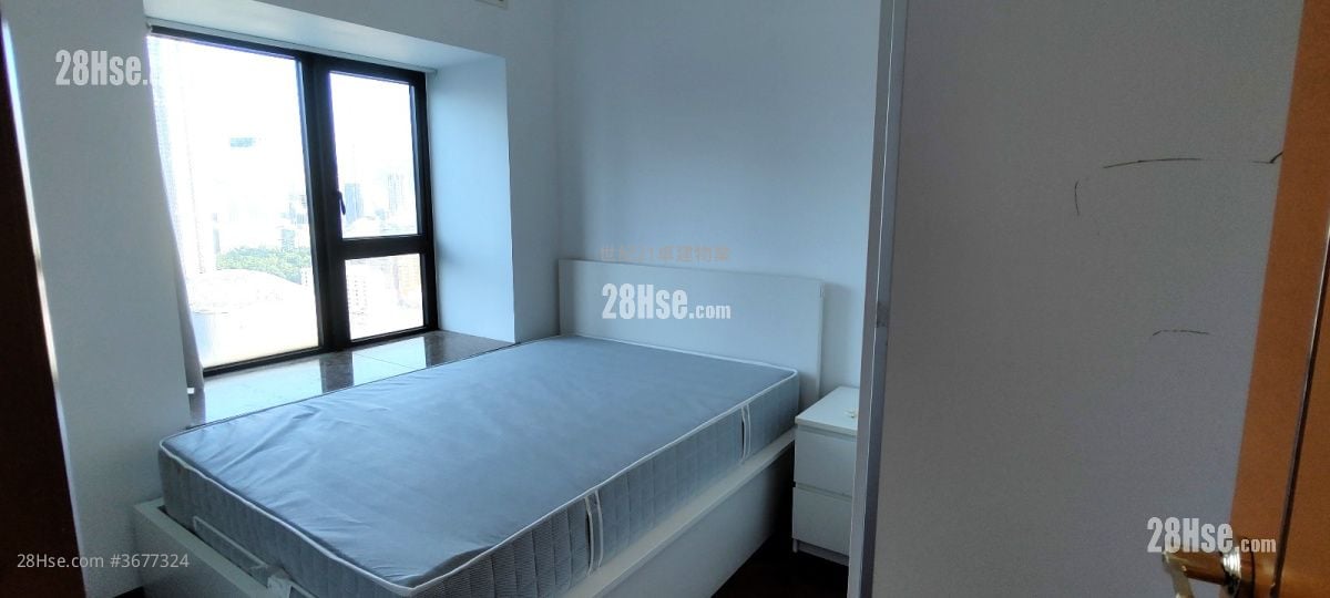 The Arch Sell 1 Bedroom , 1 Bathroom 400 ft²