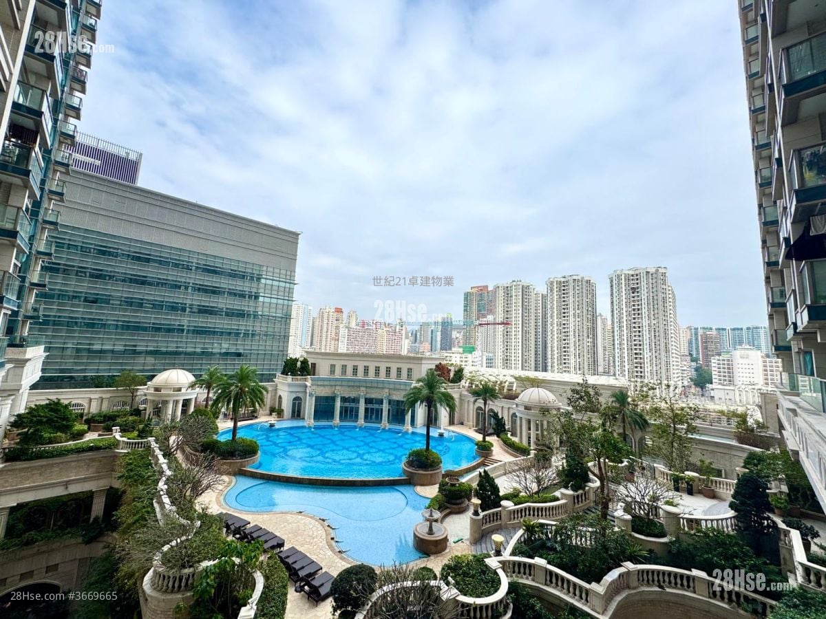 The Coronation Sell 2 Bedrooms , 1 Bathroom 513 ft²