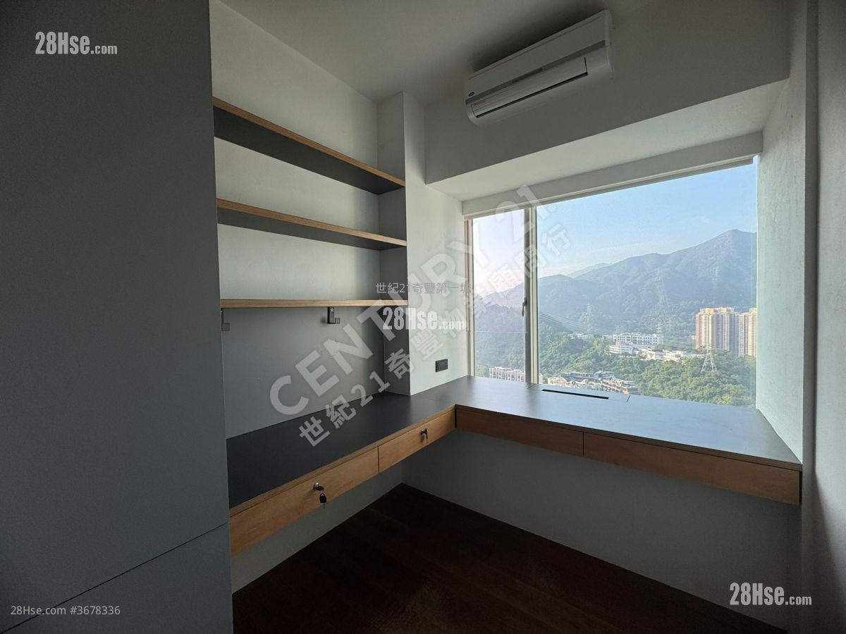 Festival City Sell 3 Bedrooms , 2 Bathrooms 785 ft²