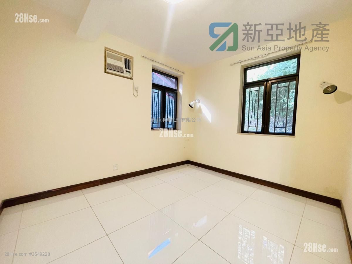 Village Rental 2 Bedrooms , 1 Bathroom