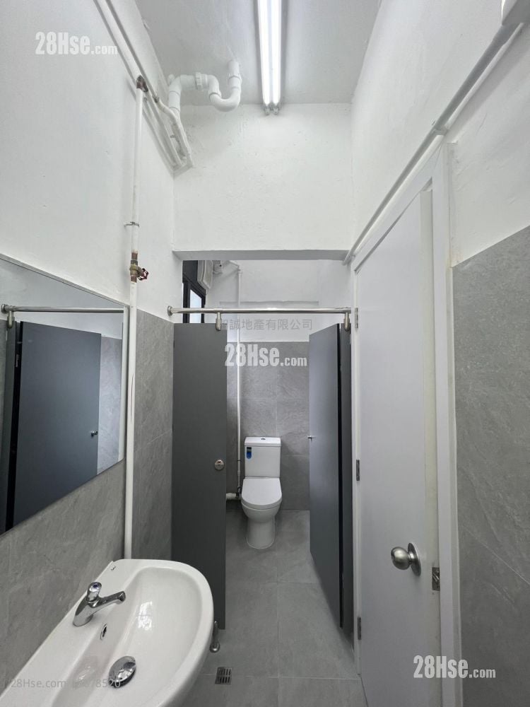 Adp Pentagon Centre Rental