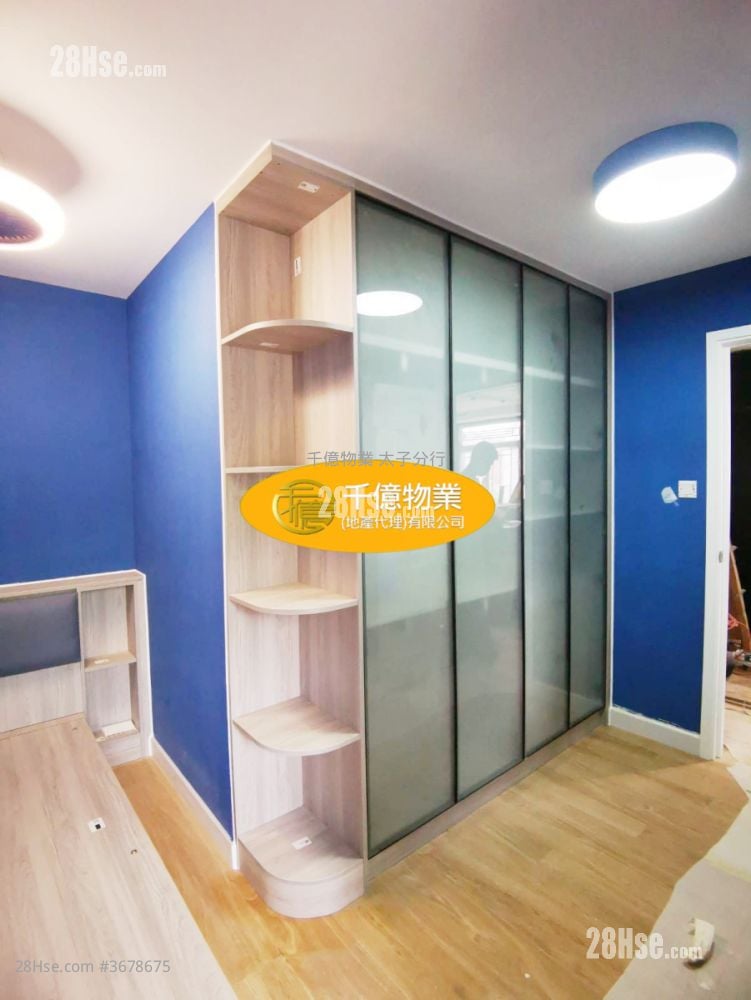 美孚新邨 售盘 2 房 , 2 浴室 702 平方尺