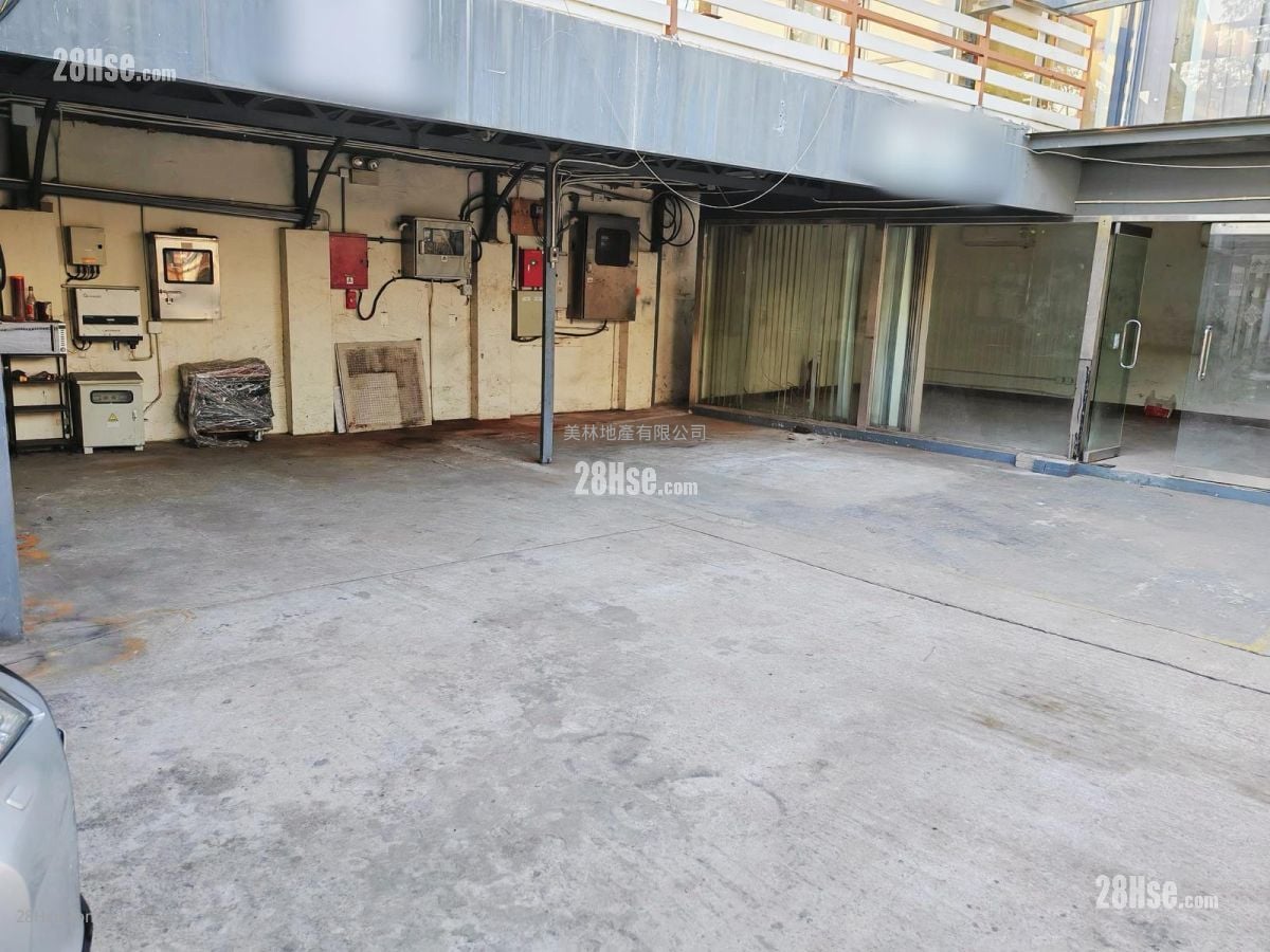 Shops Rental 1 Bedroom , 1 Toilet 1,200 ft²