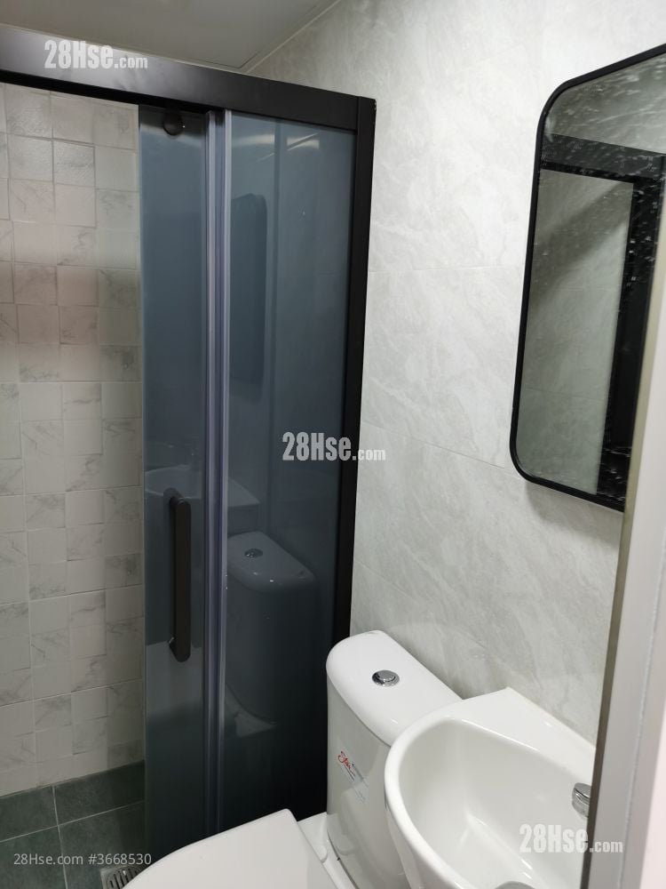 111 Pei Ho Street Rental 130 ft²