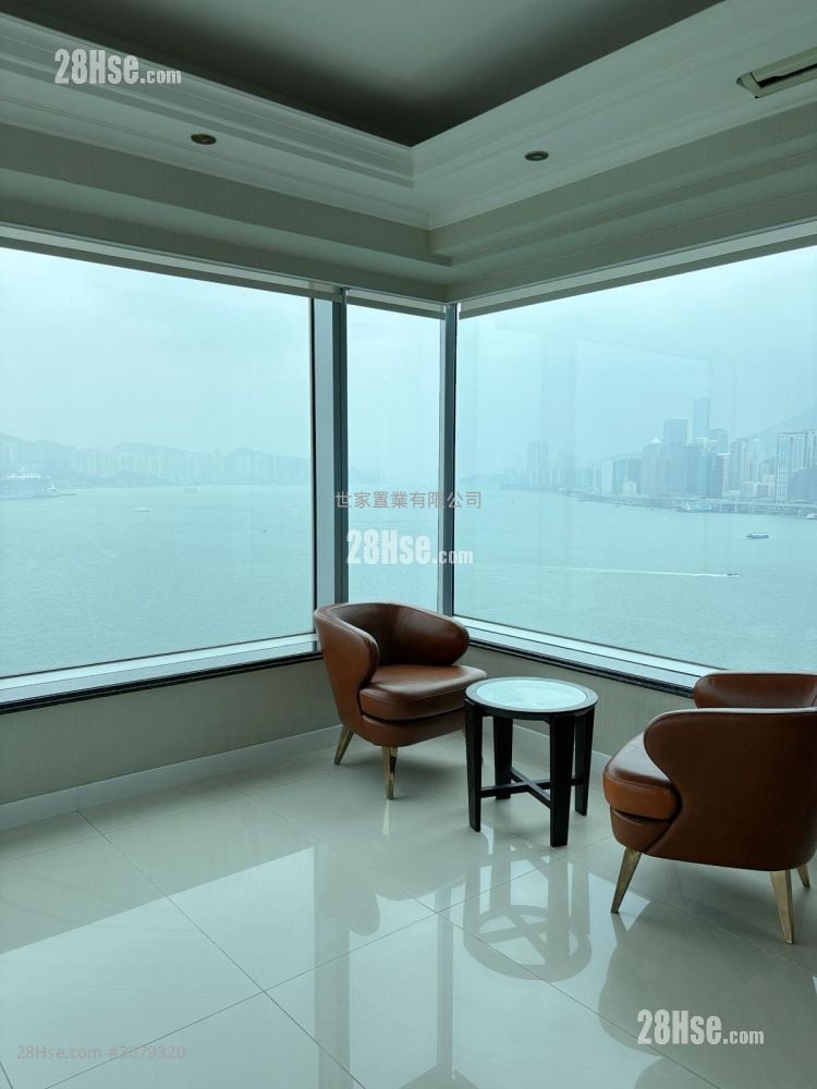 Harbourfront Landmark Sell 4 Bedrooms , 3 Bathrooms 1,580 ft²