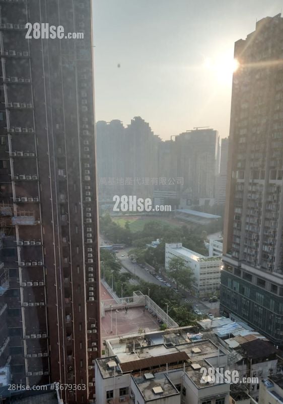 Heya Star Sell 2 Bedrooms , 1 Bathroom 520 ft²