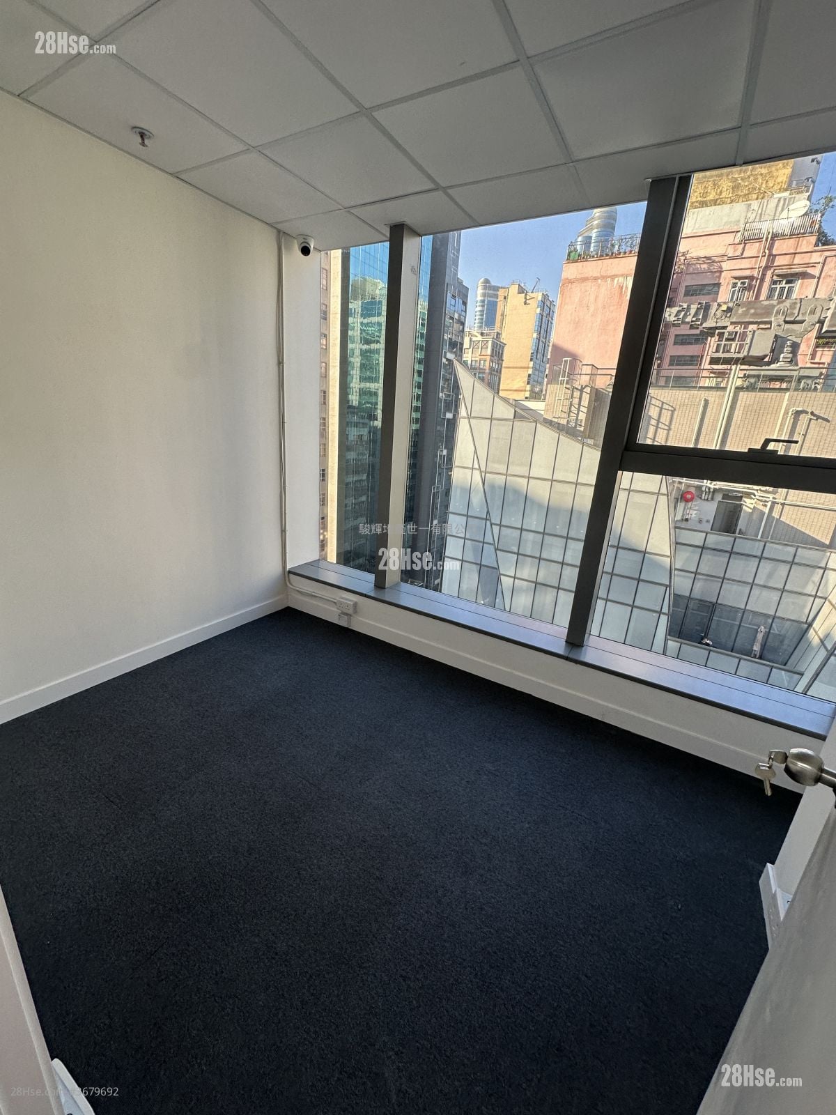 誉发广场 租盘 1 房