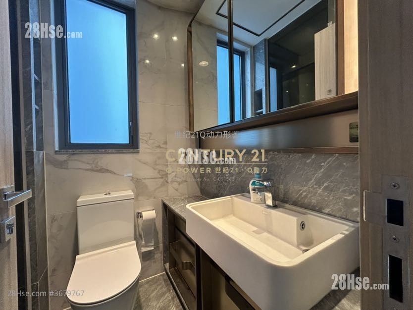 Lime Gala Sell 3 Bedrooms , 1 Bathroom 712 ft²