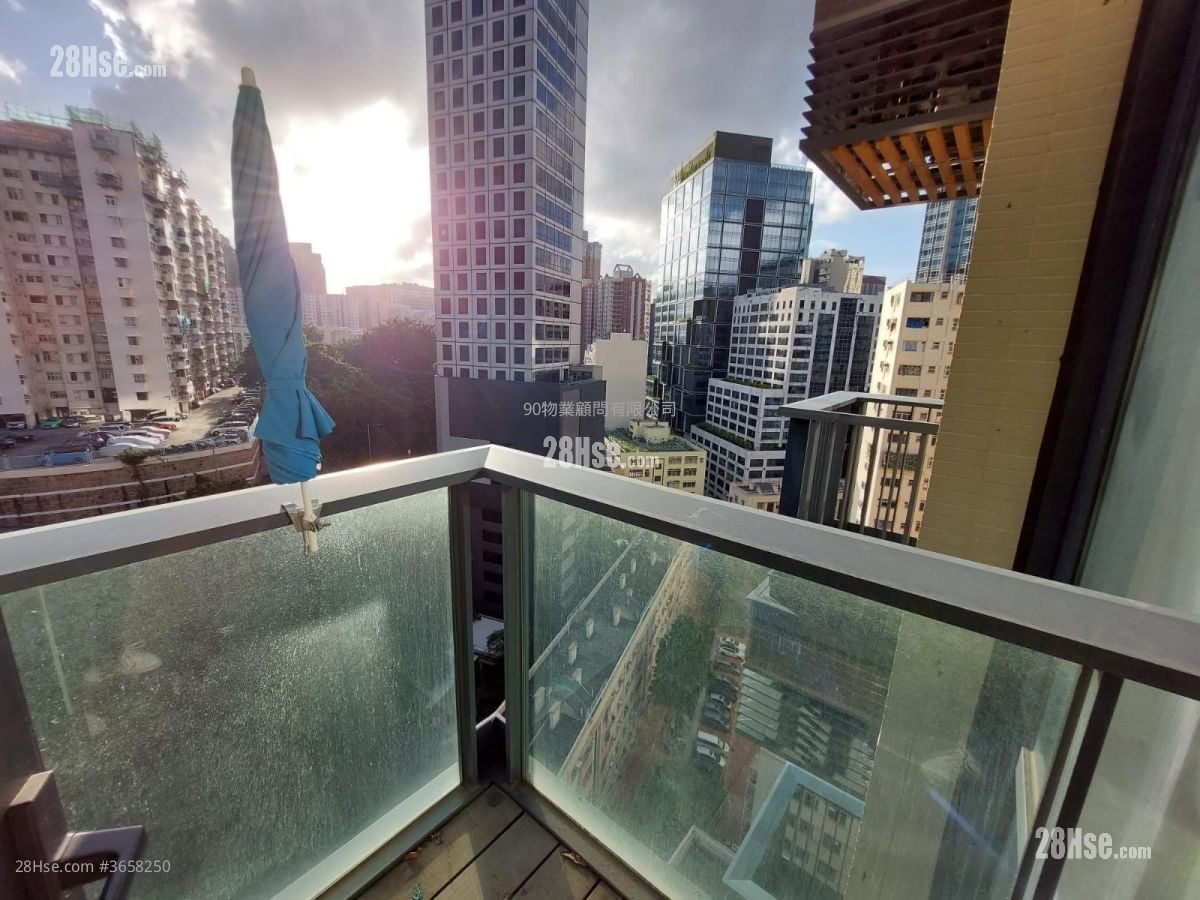 Novum East Sell 384 ft²