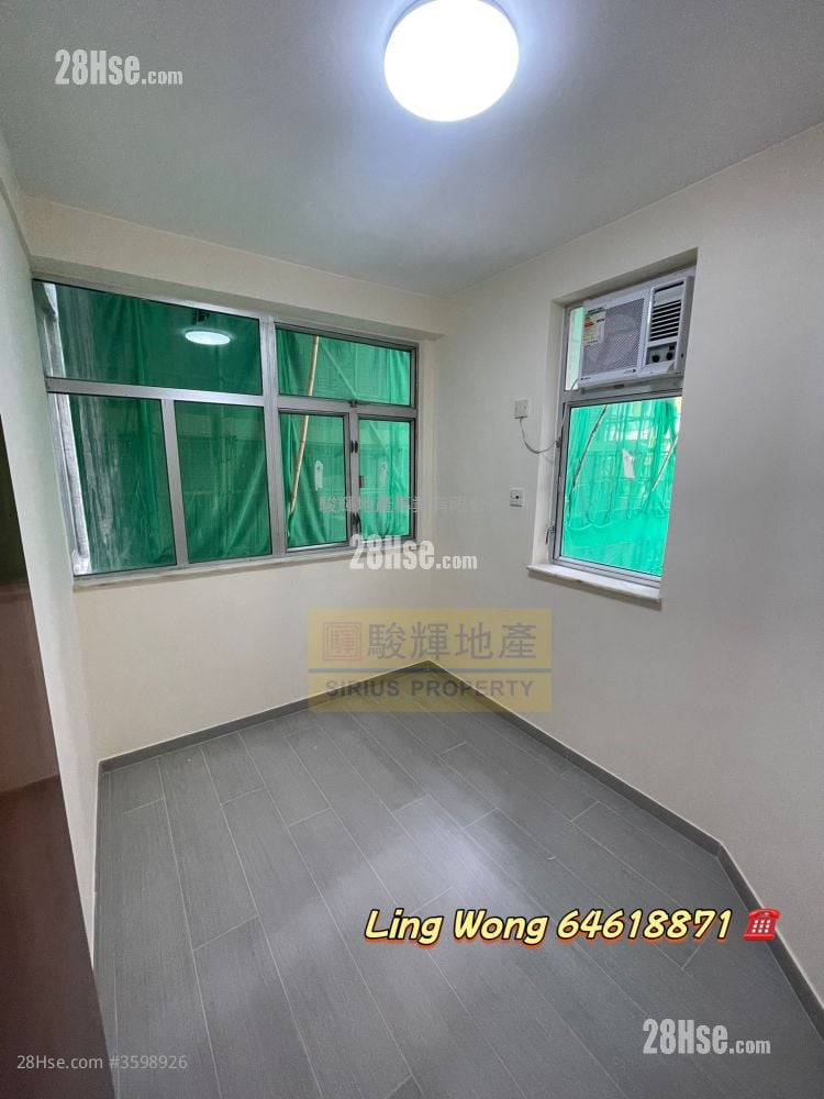 Luna Court Sell 2 Bedrooms , 1 Bathroom 447 ft²