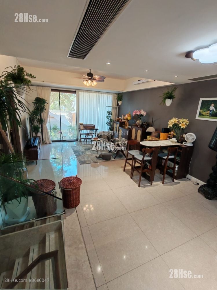 娉廷 售盘 5+ 房 , 3 浴室 1,589 平方尺