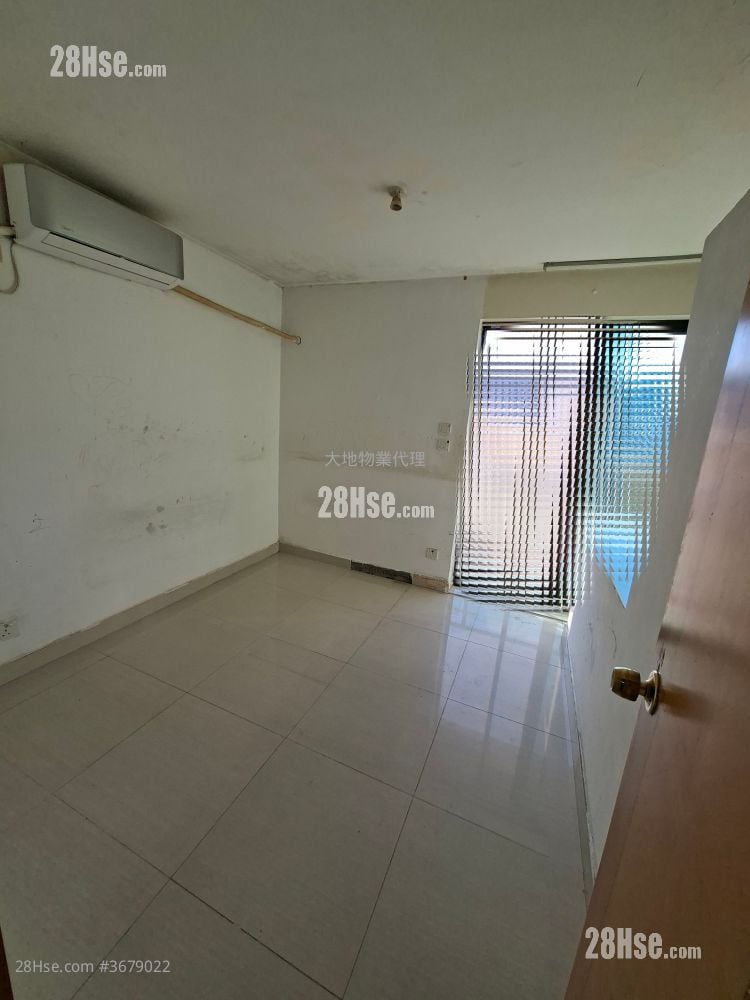 村屋 售盘 2 房 , 1 浴室 360 平方尺