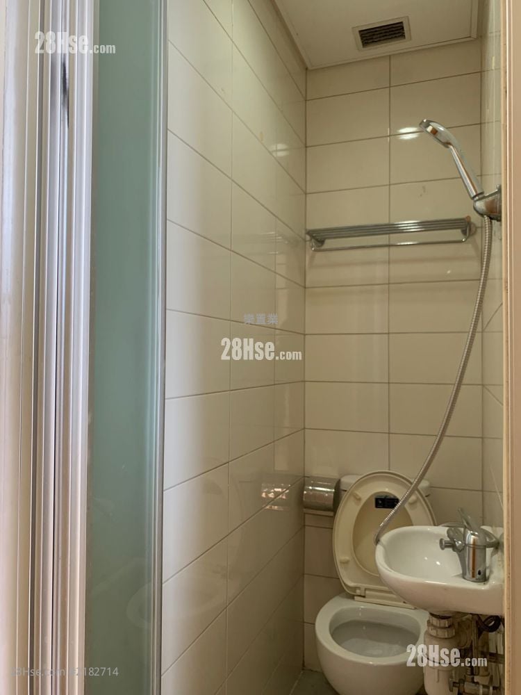 維壹 售盤 3 房 , 2 浴室 1,127 平方呎