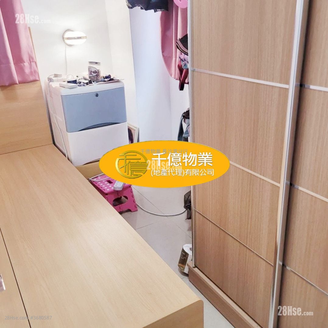 June Garden Sell 2 Bedrooms , 1 Bathroom 376 ft²