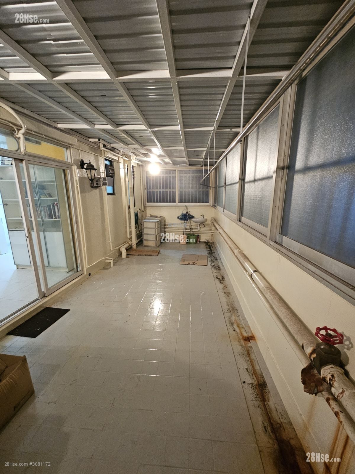 Chinese Mansion Sell 1 Bathroom 378 ft²