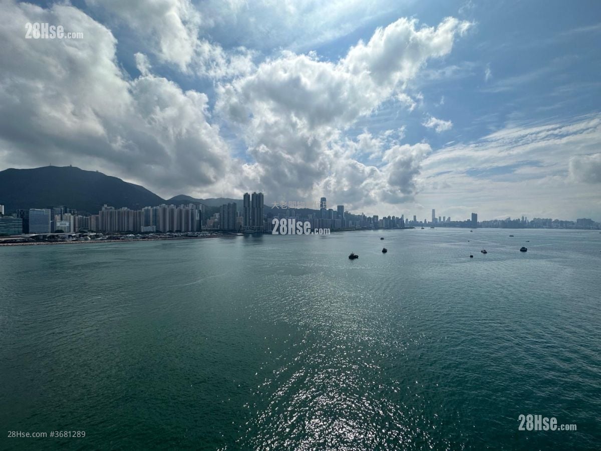 蔚蓝东岸 售盘 4 房 1,057 平方尺