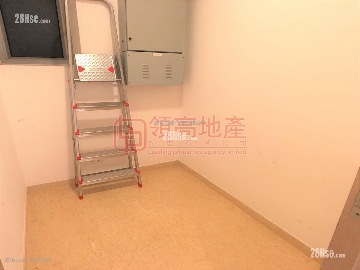 天玺 售盘 3 房 , 2 浴室 900 平方尺