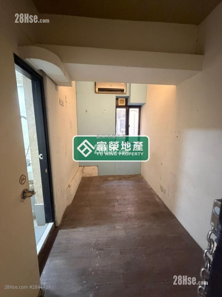 Alhambra Building Sell 5+ Bedrooms , 5+ Bathrooms 734 ft²