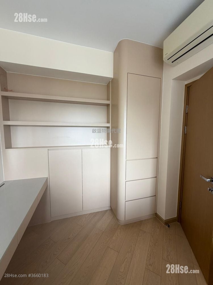 Park Signature Rental 558 ft²