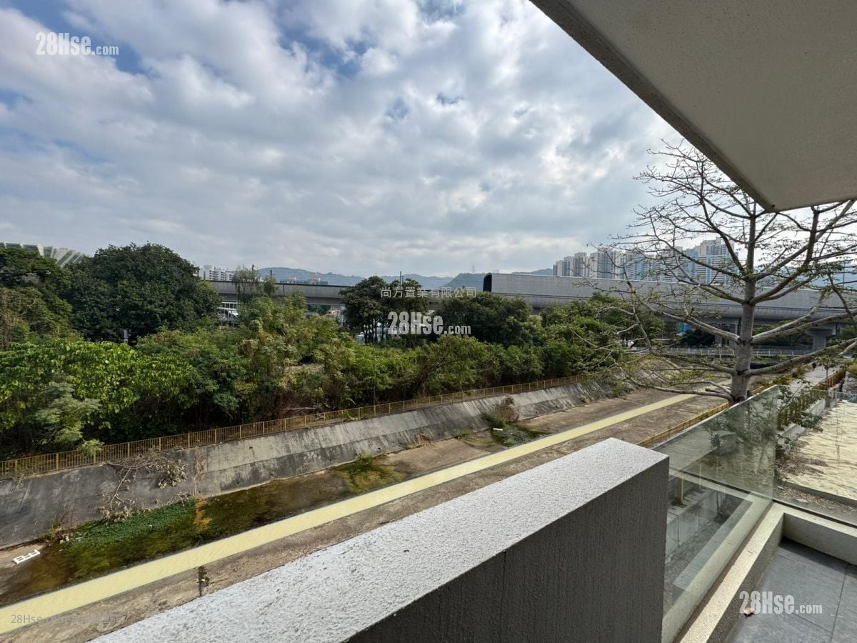 屯门新村 售盘 3 房 , 1 浴室 700 平方尺