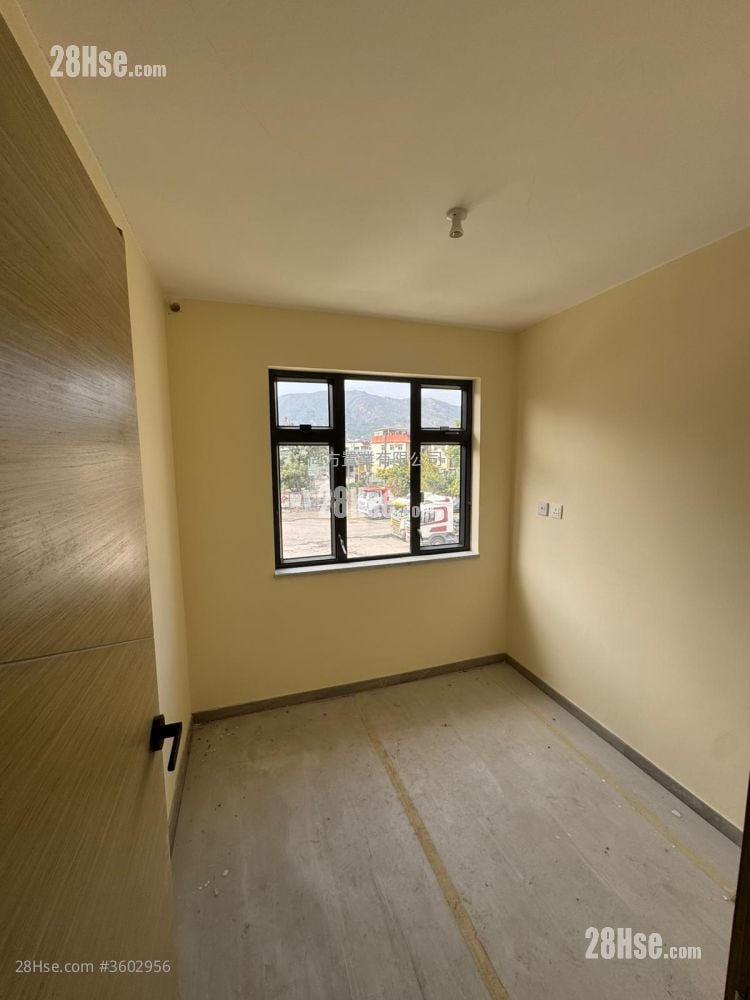 屯门新村 售盘 3 房 , 1 浴室 700 平方尺