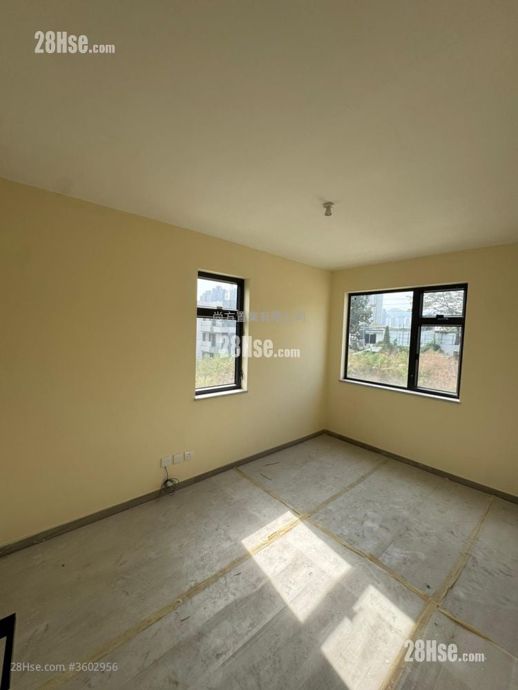 屯门新村 售盘 3 房 , 1 浴室 700 平方尺