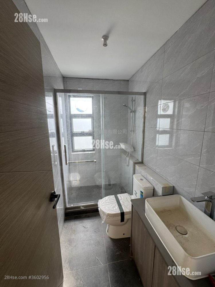 屯门新村 售盘 3 房 , 1 浴室 700 平方尺