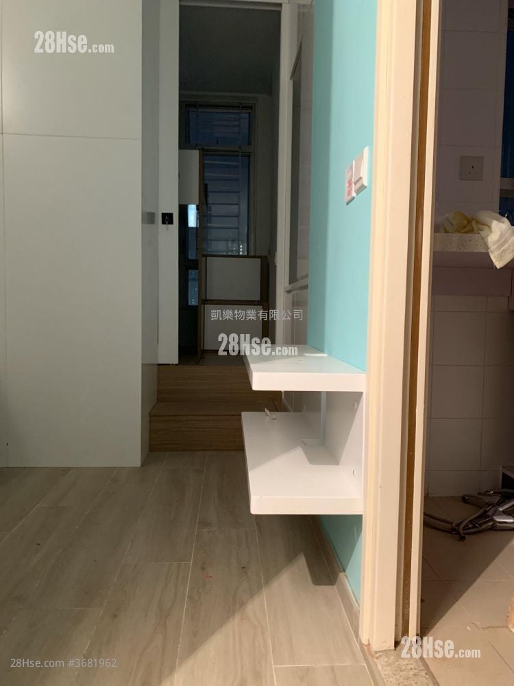 Lai Tsui Court Sell 2 Bedrooms , 1 Bathroom 281 ft²