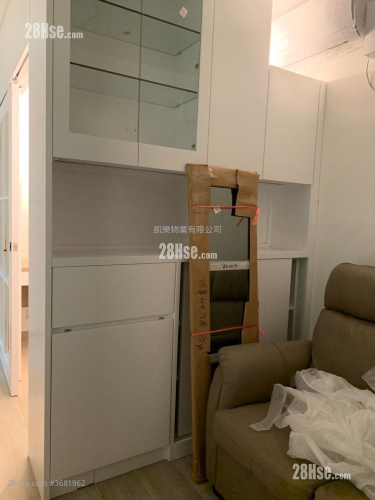 Lai Tsui Court Sell 2 Bedrooms , 1 Bathroom 281 ft²