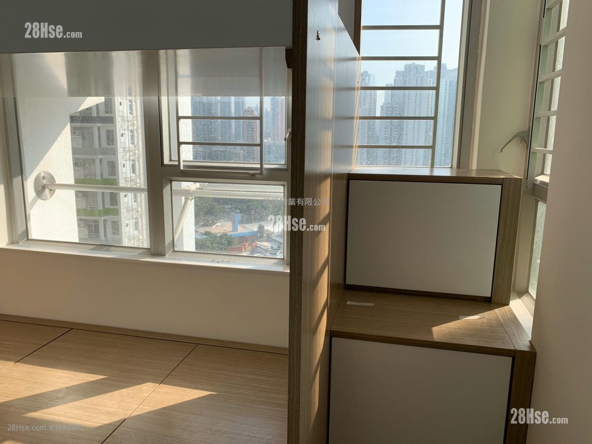 Lai Tsui Court Sell 2 Bedrooms , 1 Bathroom 281 ft²