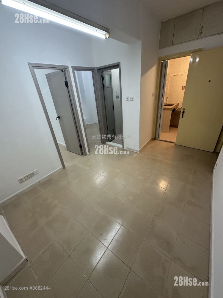 聯盛大廈 租盤 2 房 , 1 浴室 291 平方呎