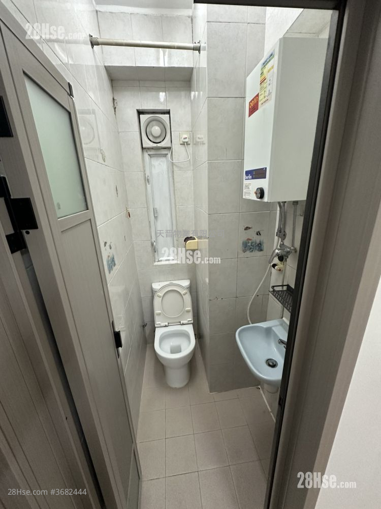 聯盛大廈 租盤 2 房 , 1 浴室 291 平方呎