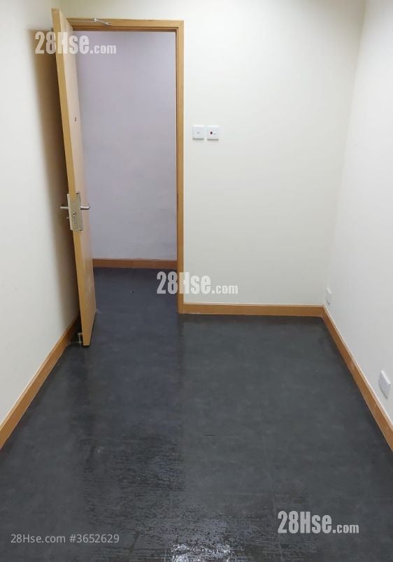 Golden Dragon Industrial Centre Rental