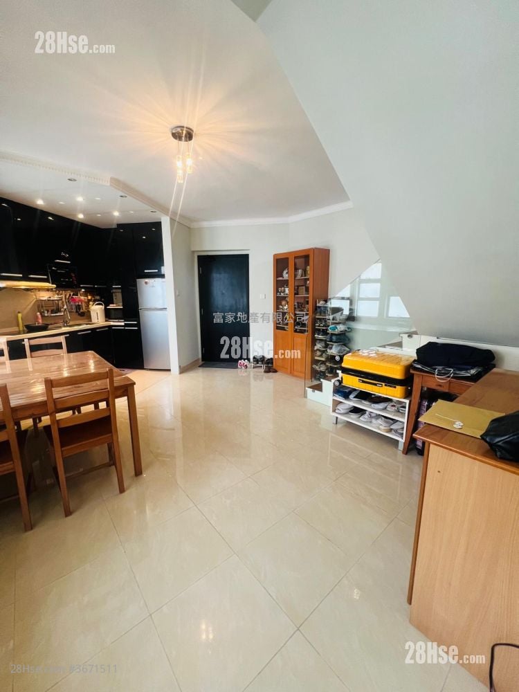 Fortress Metro Tower Sell 3 Bedrooms , 2 Bathrooms 982 ft²