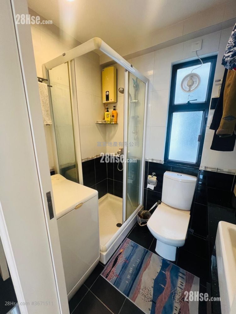 Fortress Metro Tower Sell 3 Bedrooms , 2 Bathrooms 982 ft²