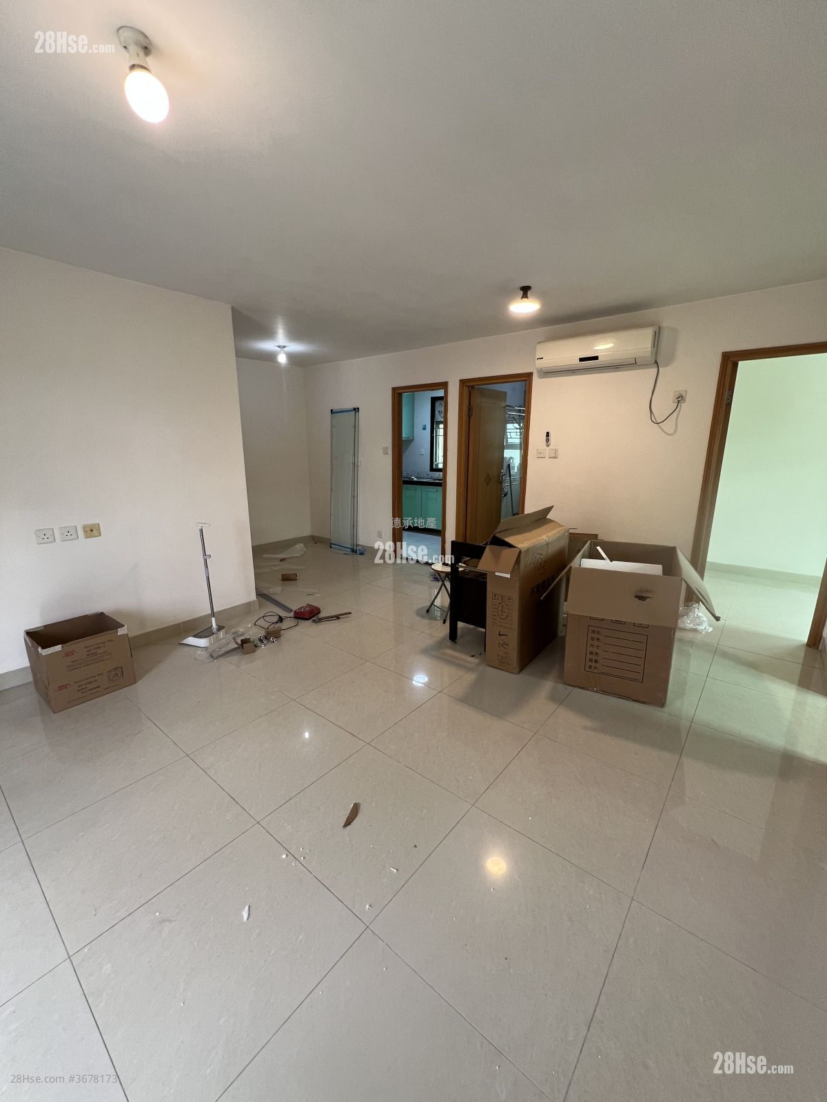 村屋 租盤 3 房 , 1 浴室